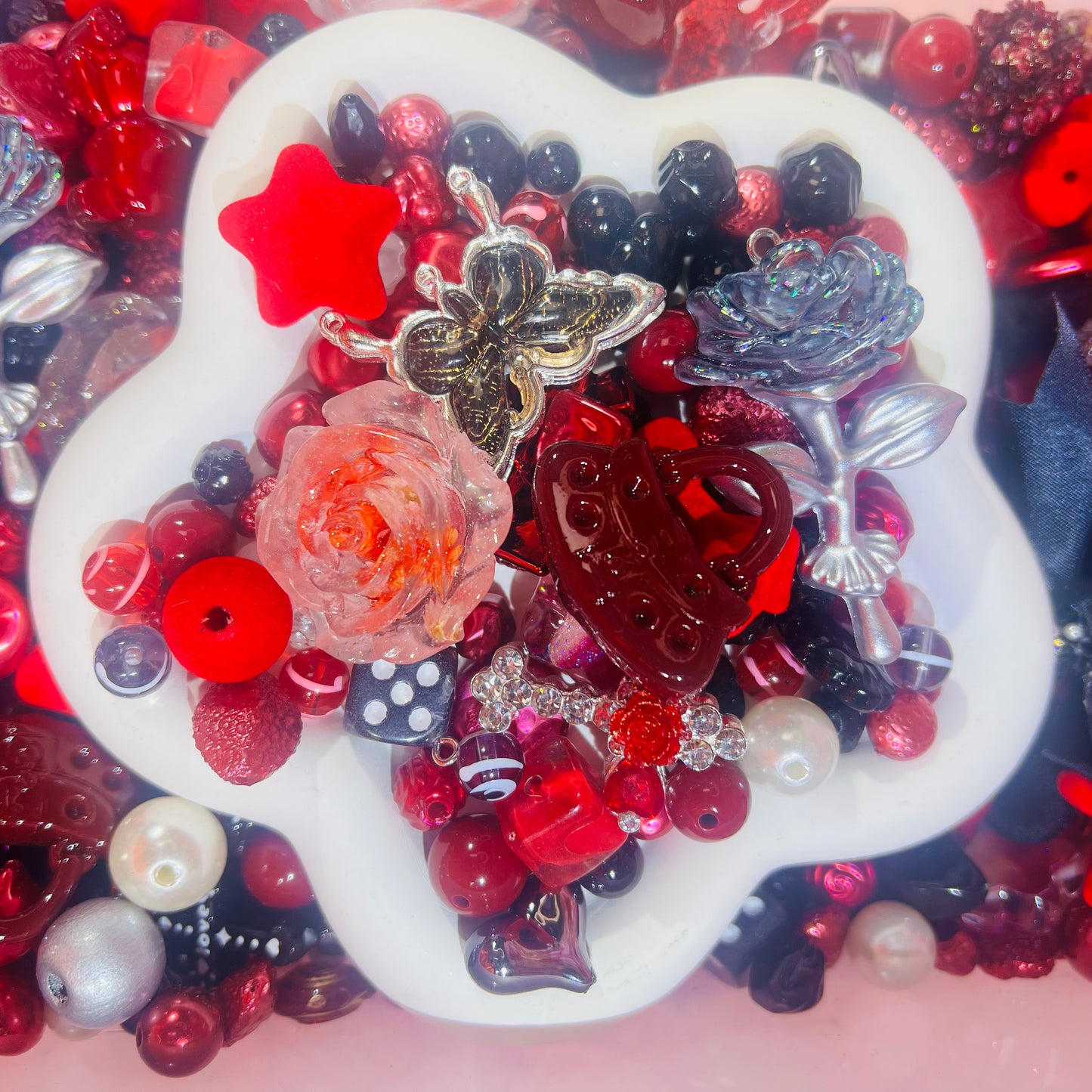 ビーズ掘り掘り〜赤いバラ